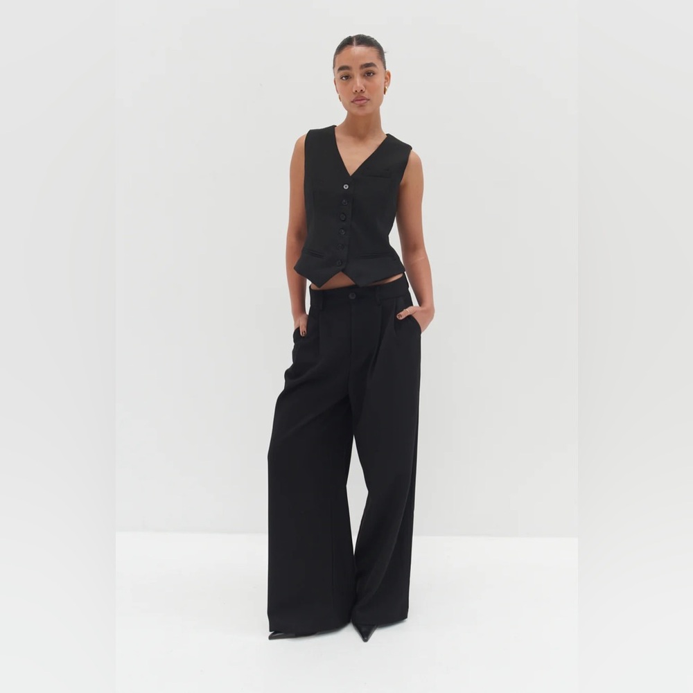 Style Addict black vest